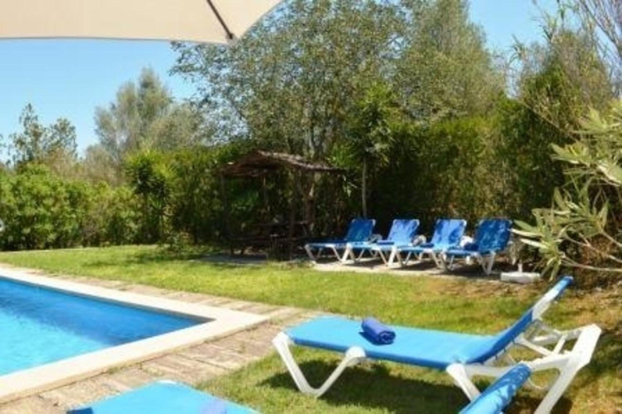 Es Garballons, Im Mallorquinischen Stil, Umgeben Von Ferienhaus