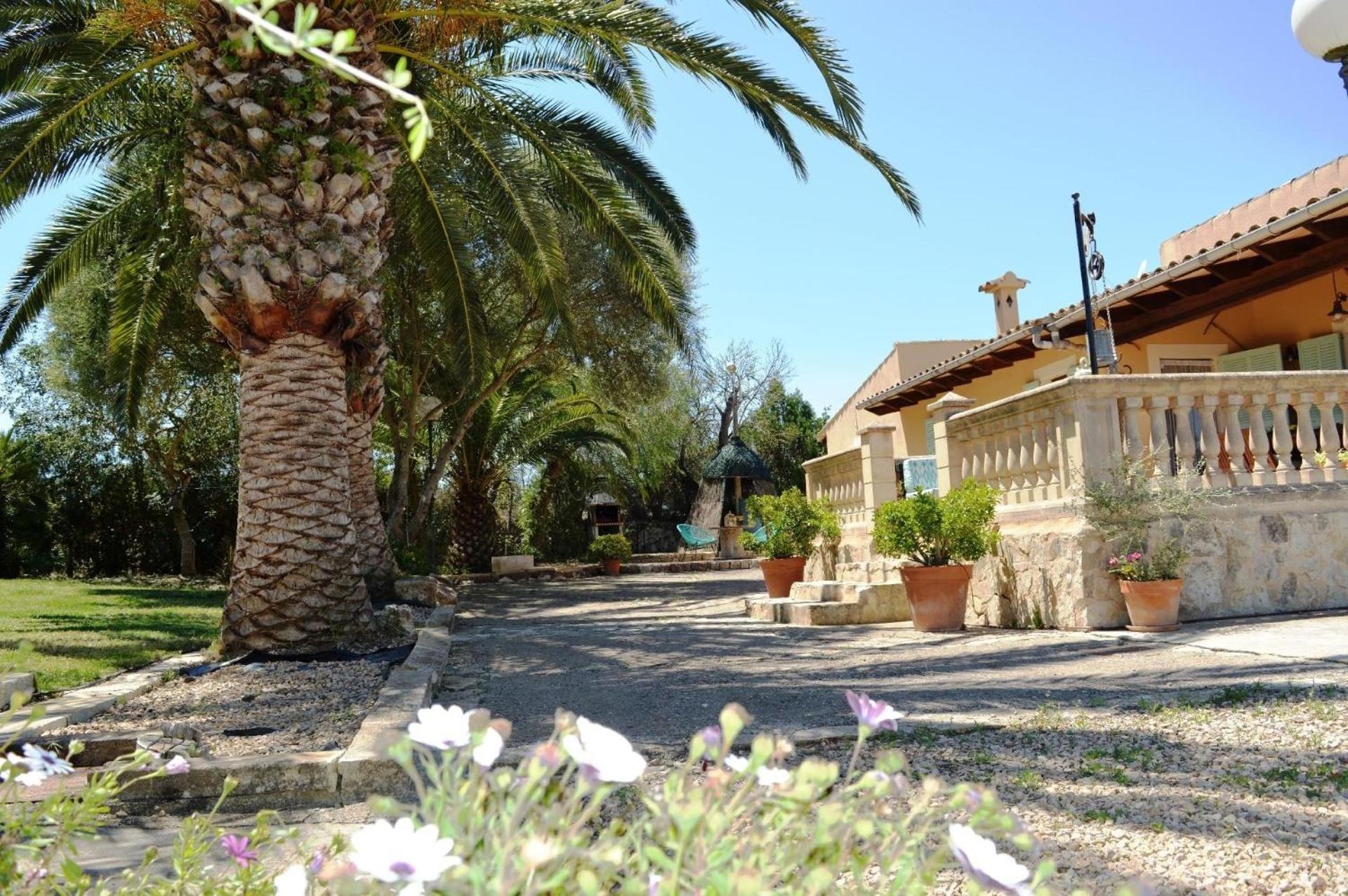 Ferienhaus Es Garballons, Im Mallorquinischen Stil, Umgeben Von Manacor (Mallorca)